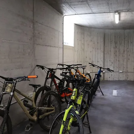 Apartment Family Bike Marone